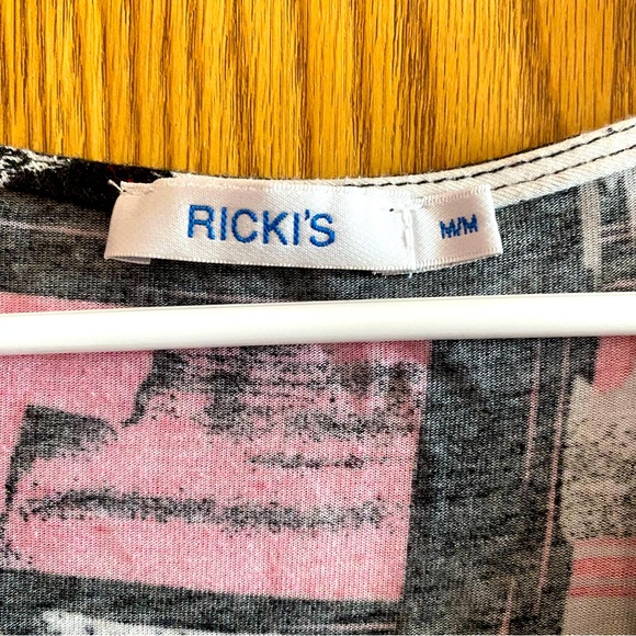 Ricki’s Summer top size M - Picture 3 of 3